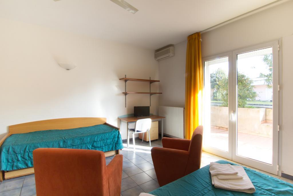 I Giardini Di Atena Aparthotel Merine ห้อง รูปภาพ